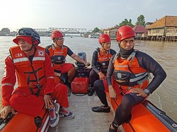 3 Pria Terpeleset di Jembatan Ogan hingga Tenggelam, 2 Selamat-1 Hilang