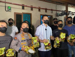 Polisi Tangkap Kurir 77 Tahun Terkait Peredaran 20 Kg Sabu di Tangerang