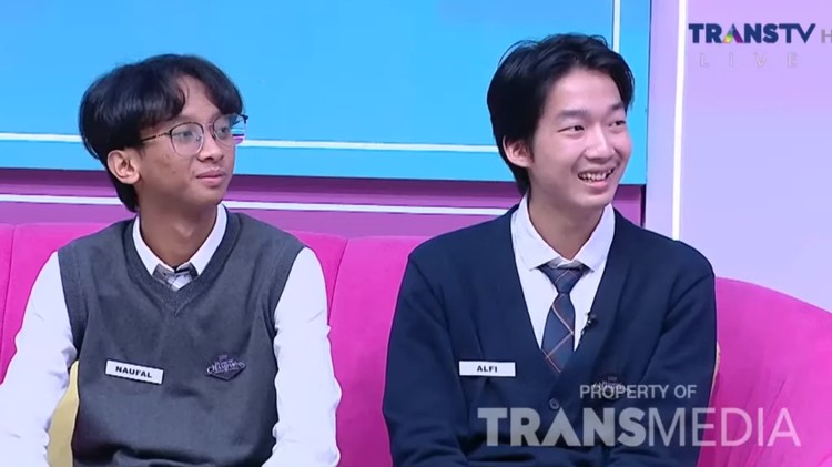 Rahasia Cerdas Alfie dan Naufal CoC