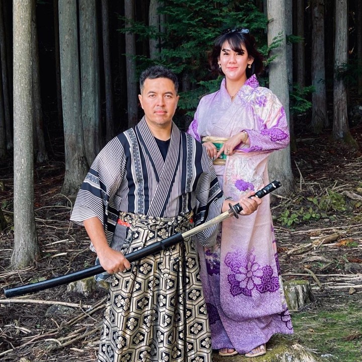 <p>Di waktu luangnya, Sissy Prescillia dan Rifat Sungkars sering <em>quality time</em> bareng lho. Keduanya juga suka <em>traveling</em> bareng ke luar negeri. (Foto: Instagram @sysiio)</p>