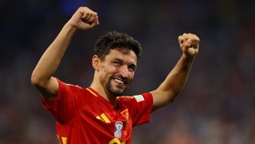 Spanyol vs Inggris: Momen Jesus Navas Beri Southgate Mimpi Buruk