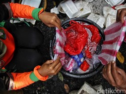 Perusahaan Ini Sulap Sampah Plastik Jadi Atap Rumah
