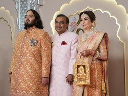 Bros Gajah Anant Ambani Saat Menikah Curi Perhatian, Harganya Rp 27 Miliar