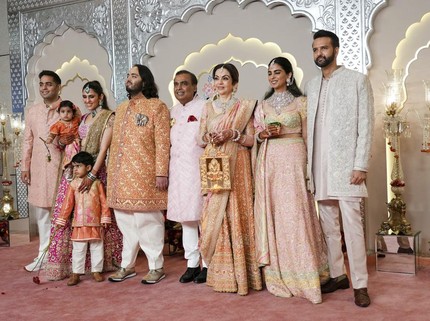 3 Alasan Orang India Gemar Bikin Pernikahan Mewah dan Glamor seperti Keluarga Ambani