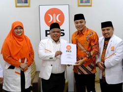 PKS Resmi Usung Eri Cahyadi di Pilwali Surabaya 2024