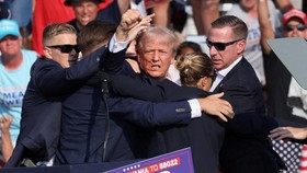 Secret Service Dapat Kecaman usai Dinilai Gagal Amankan Trump