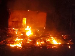 Rumah Warga di Bone Dibakar Usai Cekcok Acara Pernikahan, 2 Pelaku Diamankan