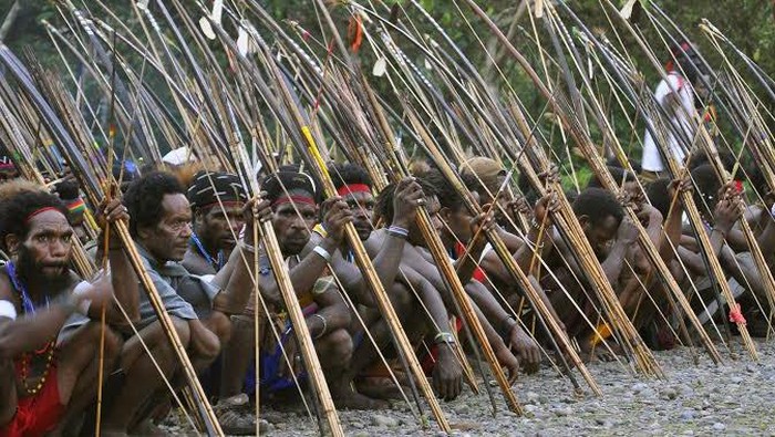 Ini 5 Suku Paling Berbahaya di Dunia, Salah Satunya dari Indonesia!