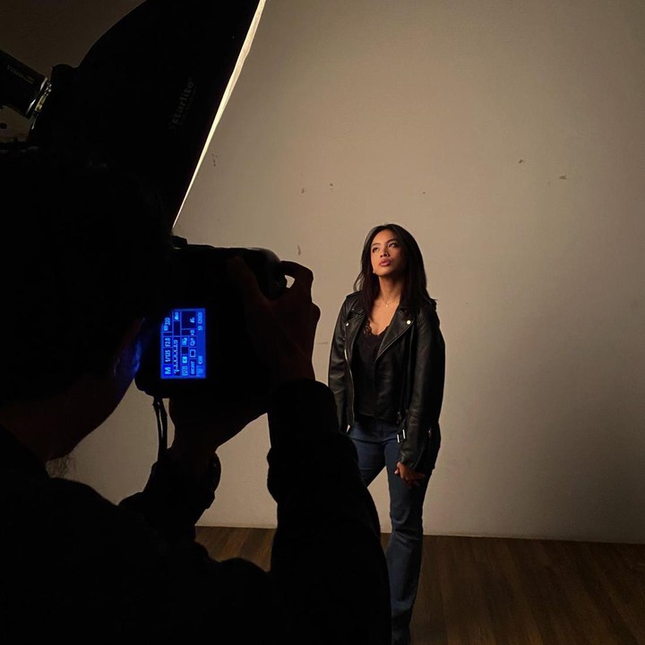 <p>Di situs musik <em>Spotify,</em> Audi juga sudah merilis album akustik dari lagu-lagu yang pernah ia rilis sebelumnya. (Foto: Instagram @audikiranaa)</p>