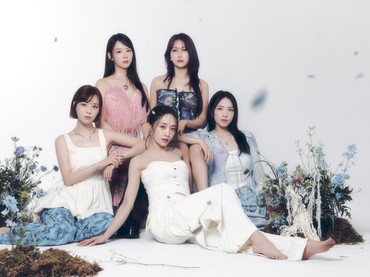 img-title Rayakan 15 Tahun Debut, KARA Rilis Lagu dengan Suara Mendiang Goo Hara