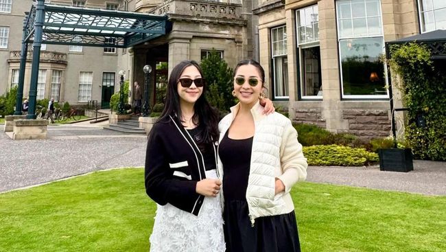 6 Kakak Adik Artis yang Hamil Bareng, Kelewat Kompak!