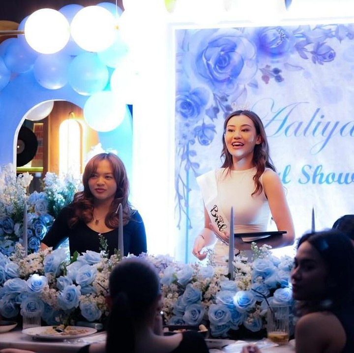 <p>Jelang pernikahan, Aaliyah pun mendapatkan kejutan bridal shower. Beberapa sahabat Aaliyah membuat perayaan kecil-kecilan dengan dekorasi yang cantik. (Foto: Instagram: @aaliyah.massaid)</p>
