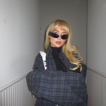 Lirik Lagu Coincidence - Sabrina Carpenter