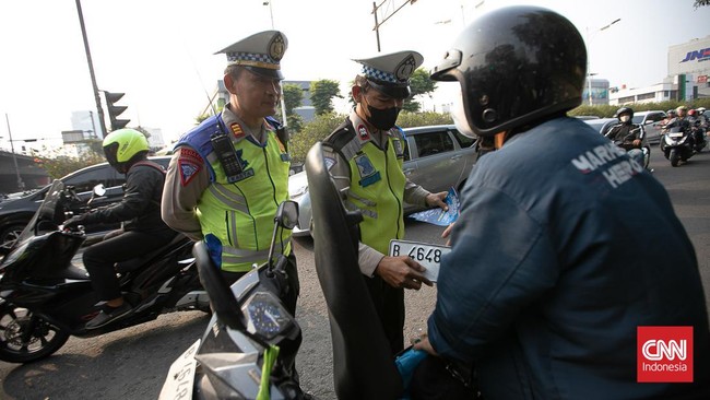 Razia "Patuh Jaya": Polisi berhasil menjaring puluhan ribu pelanggar lalu lintas dalam waktu sepekan