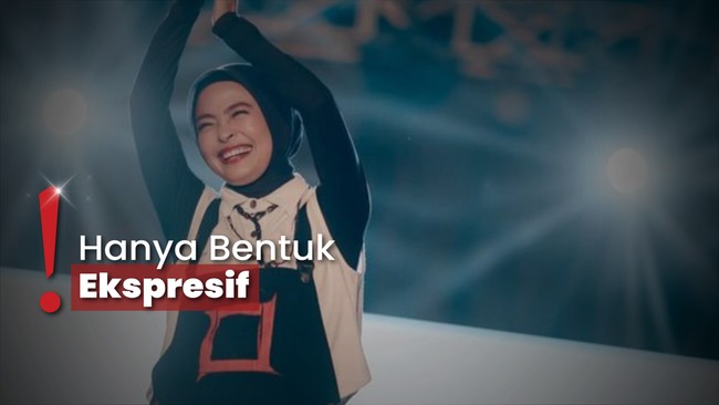 Bikin Tantri Kotak Nyungsep dari Panggung 2 Meter, Penonton Ini Minta Maaf