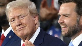 Kenapa Cawapres Trump Sindir Inggris sebagai 'Negara Islam'?
