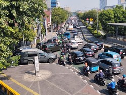 Penampakan Macet di Jl Juanda Jakpus Akibat Penutupan Jalan Sekitar Istana