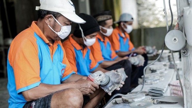 Lembaga Pembiayaan Ekspor Indonesia (LPEI) berkomitmen terus berusaha meningkatkan kapasitas UKM Indonesia agar dapat bersaing di pasar global.