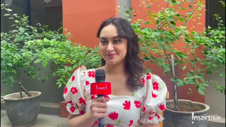 Memes Prameswari