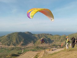 Atlet Indonesia Dominasi Juara Paralayang Internasional di Lombok