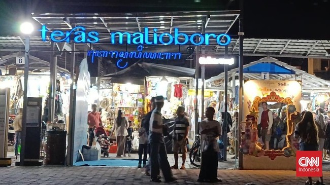 Pemda DIY Rancang Relokasi Komprehensif untuk 1.041 PKL di Area Teras Malioboro pada 2025