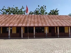 Perjuangan Guru SDN Mulyasari Cirebon demi Dapat Siswa Baru