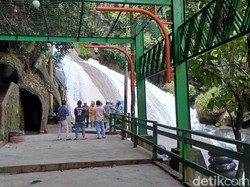 Duel Maut Sejoli di Taman Wisata Bantimurung Maros gegara Cemburu Buta Duel Maut Sejoli di Taman Wisata Bantimurung Maros gegara Cemburu Buta