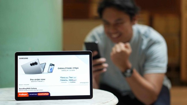 Telkomsel bersama Samsung hadirkan paket bundling Samsung Galaxy Z Fold6 dan Z Flip6 dengan dukungan jaringan broadband tercepat dan terluas.