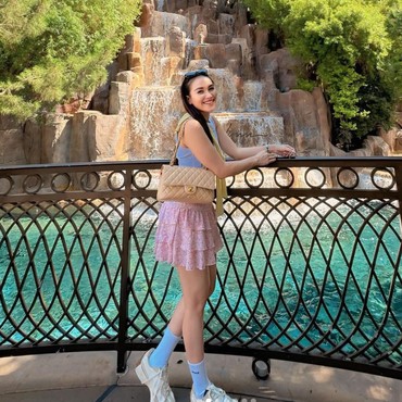 Sederet Barang Berharga Ayu Ting Ting yang Dirampok Saat Liburan ke Amerika