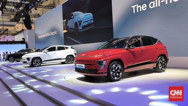 Hyundai Kona Electric digunakan Blue Bird sebagai taksi listrik di Ibu Kota Nusantara.