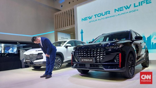 Jetour yang datang ke Indonesia di bawah bendera Chery Holding Group membawa dua SUV yaitu Dashing dan X70.