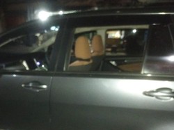 Mobil Kasat Narkoba Polres Blitar Jadi Sasaran Pecah Kaca