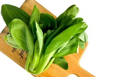 Enak dan Kaya Nutrisi, Apakah Boleh Makan Pakcoy Setiap Hari?