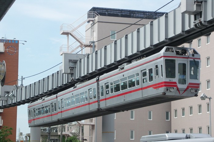 6 Moda Transportasi Umum Paling Canggih di Dunia