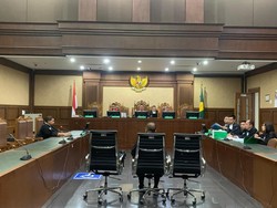 Emirsyah Minta Divonis Bebas: Jika Bisa Putar Waktu, Tak Mau Jadi Dirut Garuda