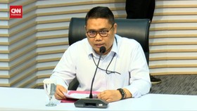 VIDEO: KPK Tahan Eks Ketua DPD Gerindra Malut Muhaimin Syarif