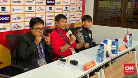 2 Bek Indonesia Cetak 3 Gol, Indra Sjafri Peluk Eko Purjianto