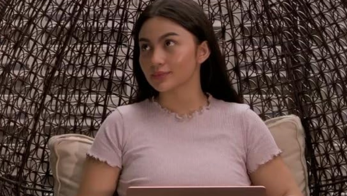 Daftar 7 Artis Indonesia Ganti Nama, Terbaru Ariel Tatum