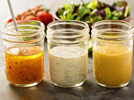 15 Pilihan Saus Salad yang Lezat dan Rendah Kalori untuk Diet