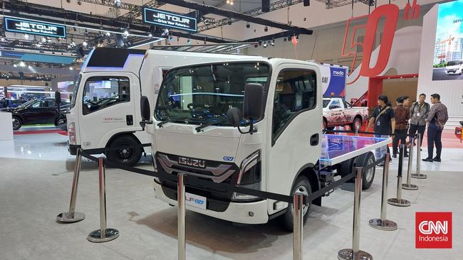 Mengenal Isuzu ELF EV