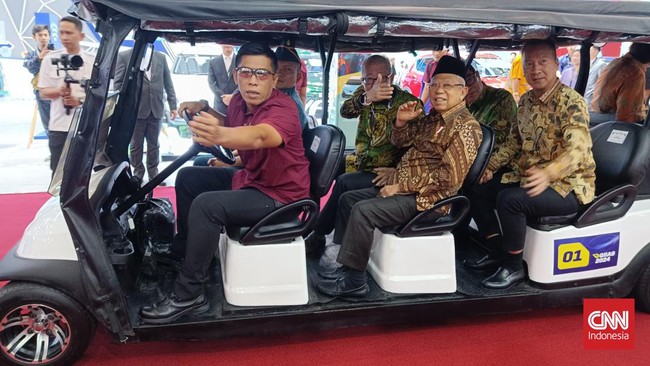GIIAS 2024 resmi dibuka Wakil Presiden Ma'ruf Amin yang mewakili Presiden Joko Widodo.
