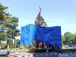 Monumen Knalpot Brong di Surabaya Sebentar Lagi Rampung, Tinggal Finishing