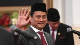 Jokowi soal Lantik Ponakan Prabowo Jadi Wamen: Muluskan Keberlanjutan