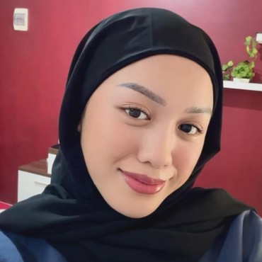 Lolly Kini Bahagia Bersama Keluarga Nikita Mirzani, Begini Reaksi Vadel