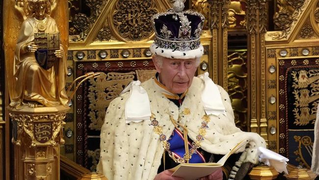 Kemas Kurma Jelang Ramadan, Raja Charles III Dinilai Hanya Pencitraan