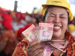 Kemenkeu Beberkan Rencana Penyaluran Subsidi BBM Jadi BLT di 2025