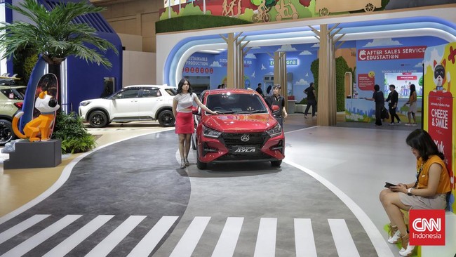 Daihatsu Sigra menorehkan 148 unit SPK selama 11 hari pameran otomotif GIIAS 2024.