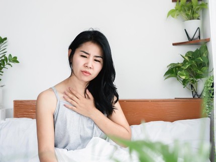 15 Cara Menghilangkan Stretch Mark di Payudara, Busui Perlu Tahu