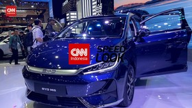 VIDEO: BYD Menggebrak, MPV Listrik M6 Dijual Rp300 Jutaan
