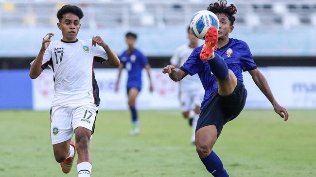 Pelatih Kamboja U-19 Phea Sopheaktra menegaskan belum menyerah jelang lawan Timnas Indonesia U-19 pada matchday kedua Grup A Piala AFF U-19 2024.